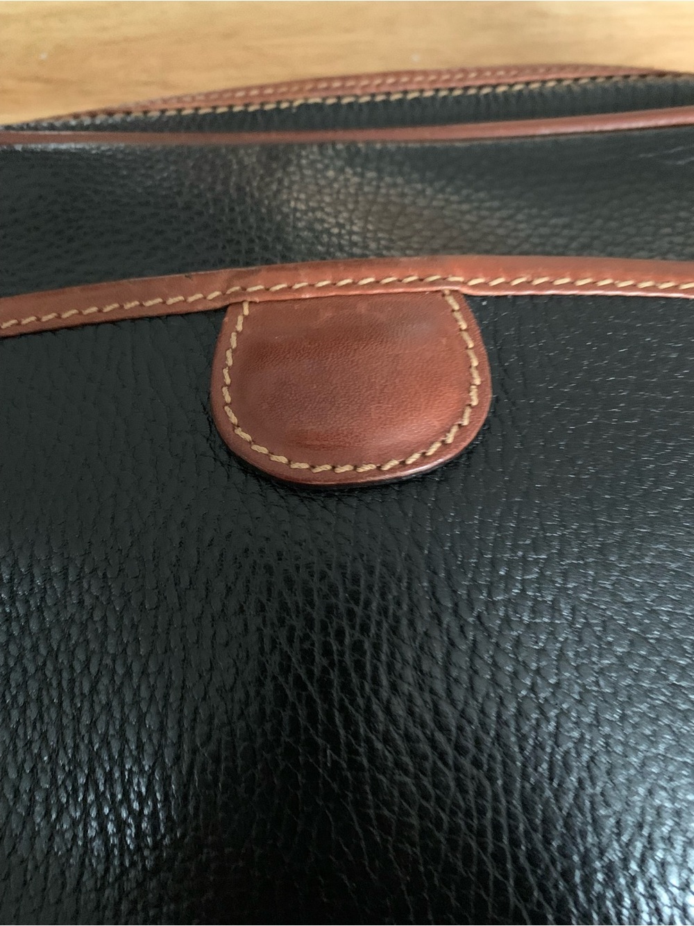 Vintage Coach Black and British Tan Crossbody